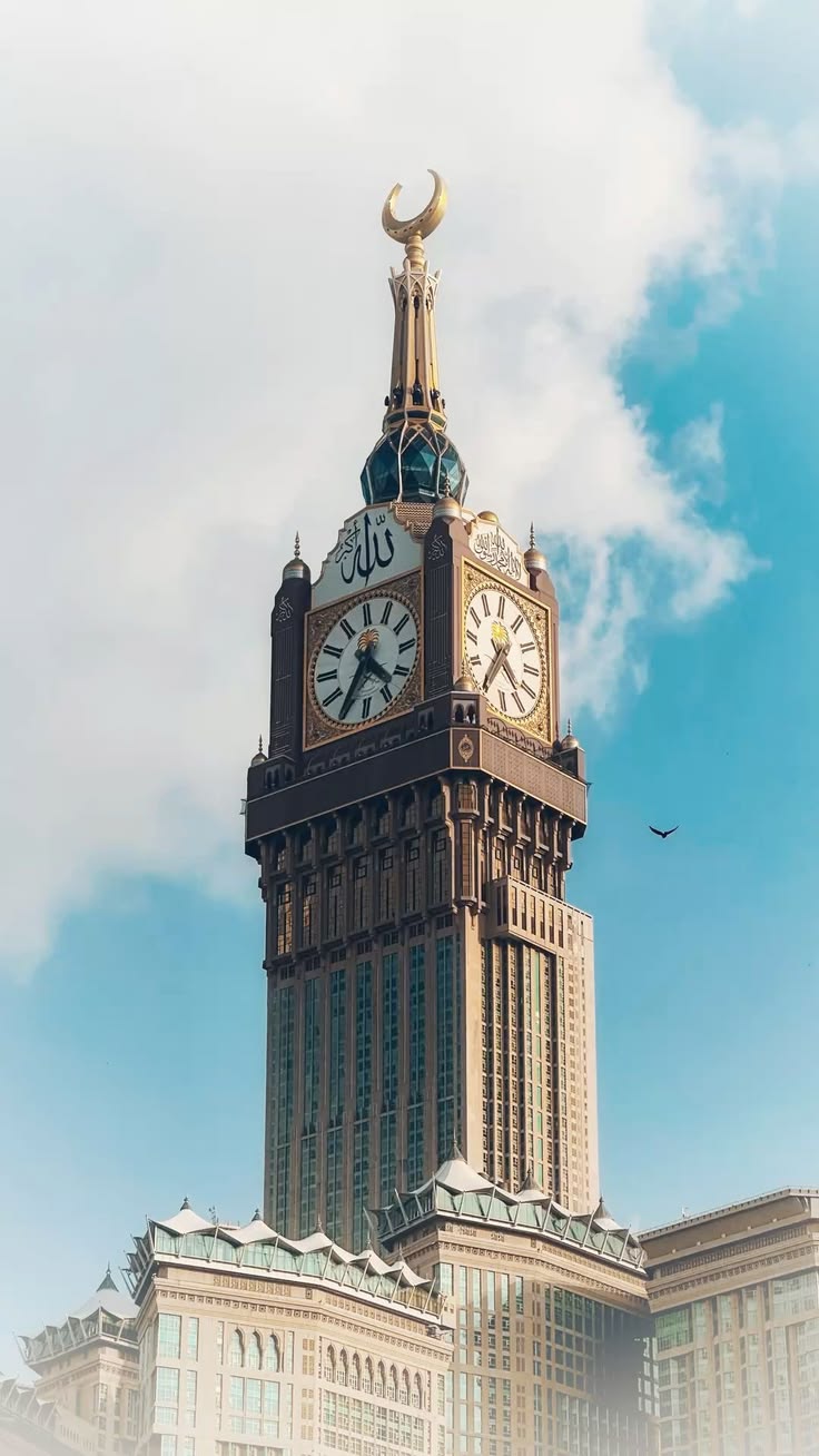 The Green Dome of the Prophet's Mosque in Madinah